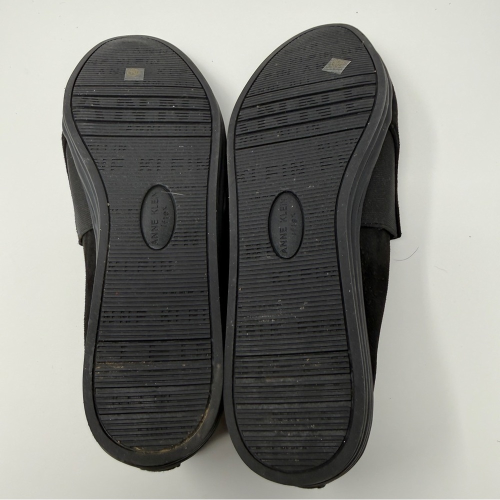 Anne Klein Jada Black Faux Suede Zipper Accent Detail Slip-On Shoes Size 10 - Picture 8 of 13